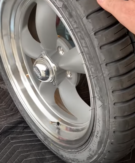 17×7” American Racing Wheel